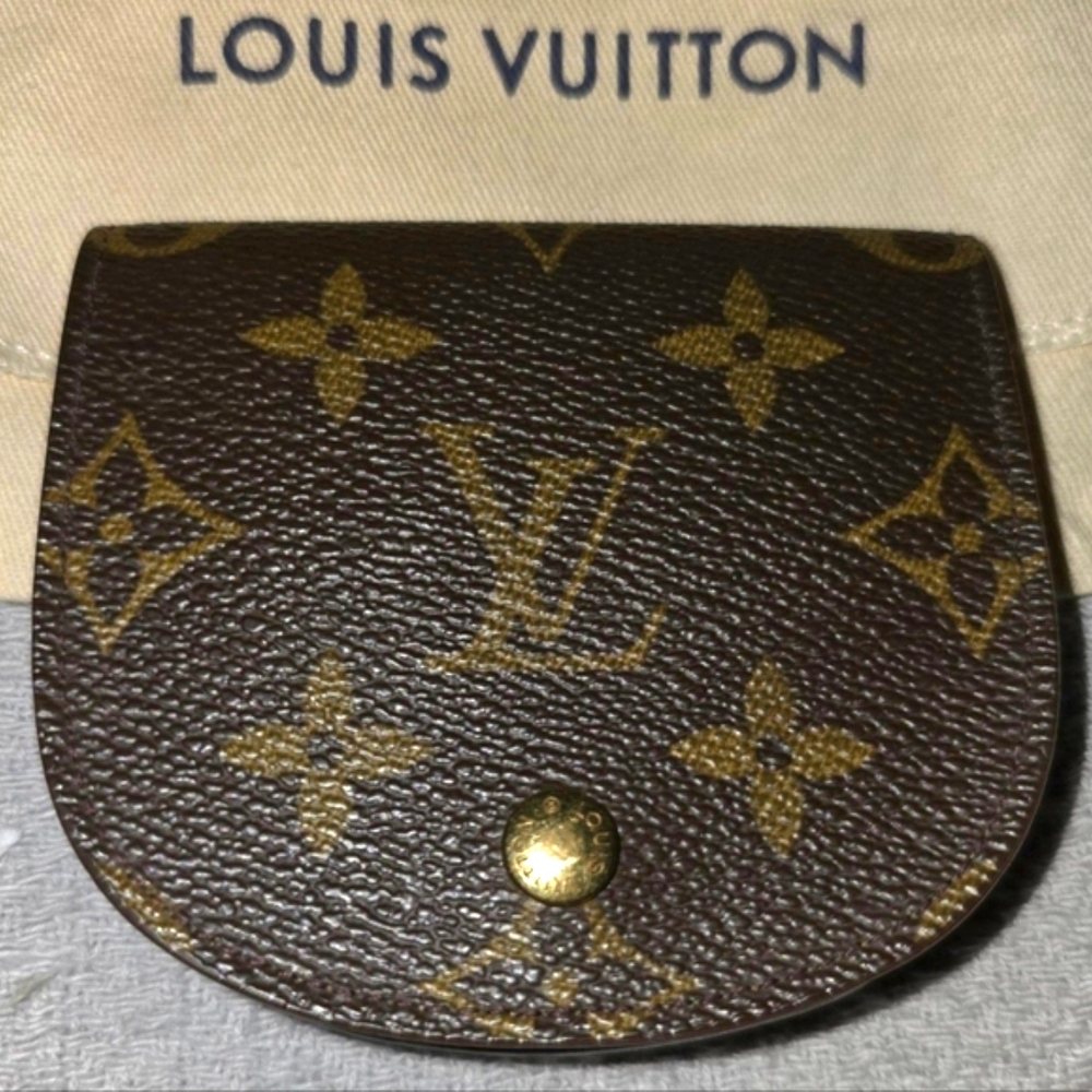 Authentic Louis Vuitton Monogram Leather Coin Pouch/Purse Snap Closure Rare